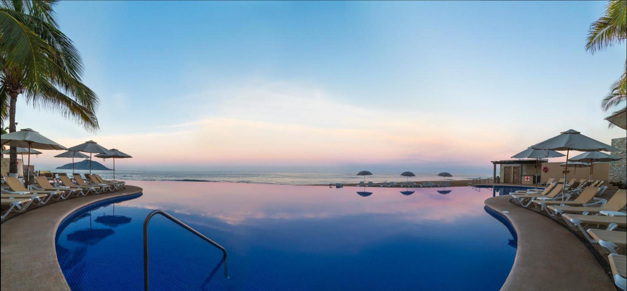 Park Royal Beach Mazatlán Exterior foto