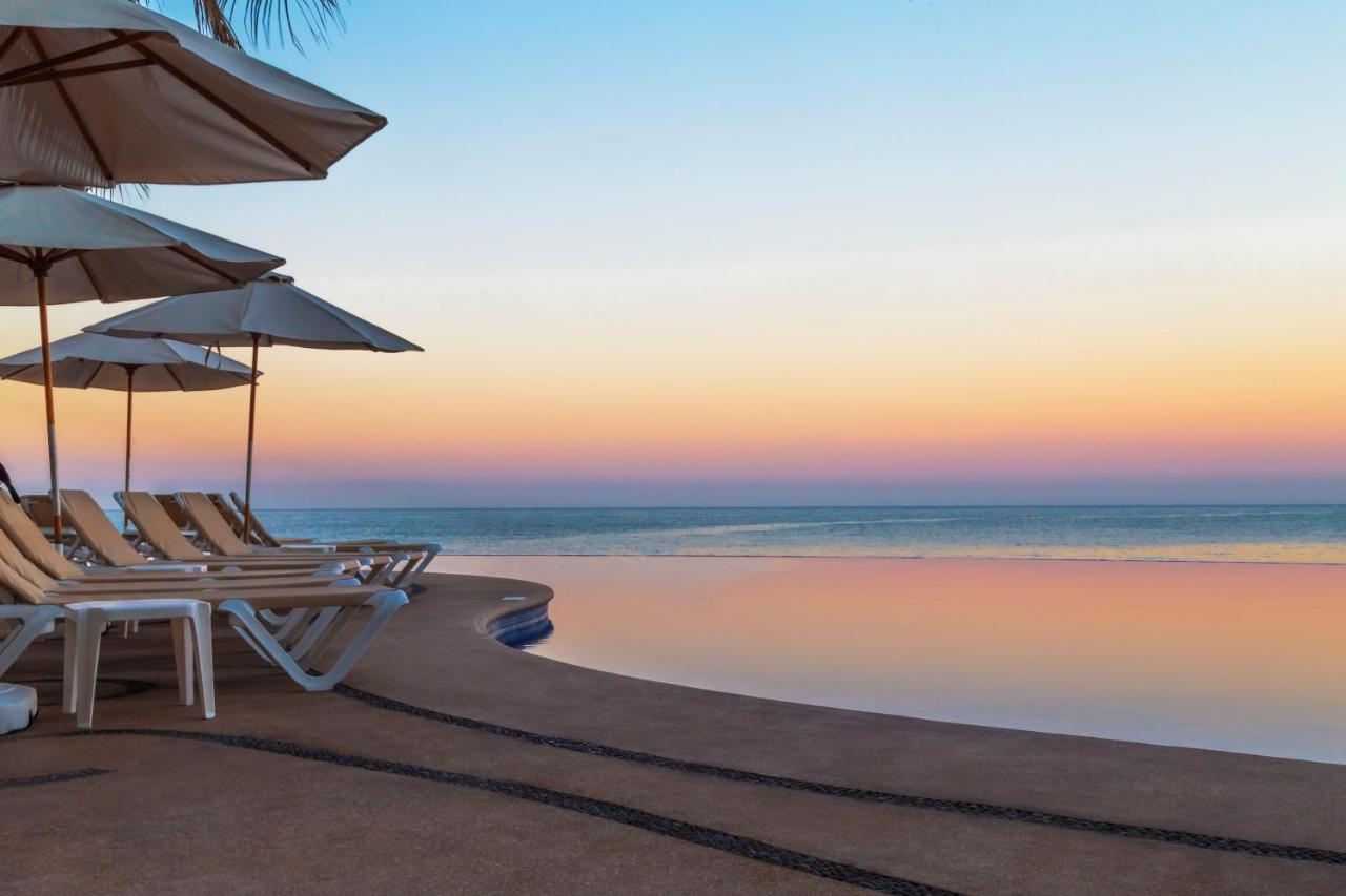 Park Royal Beach Mazatlán Exterior foto