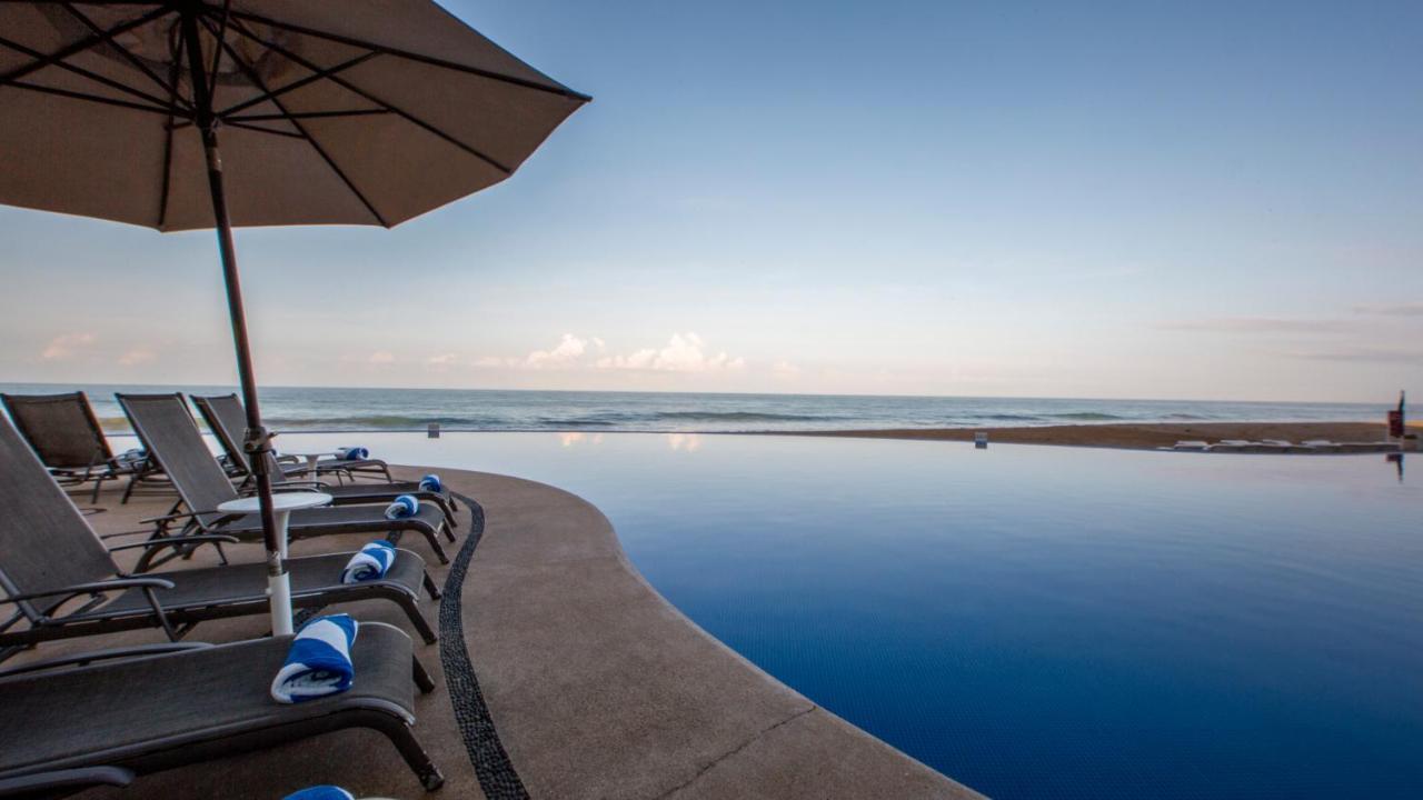 Park Royal Beach Mazatlán Exterior foto